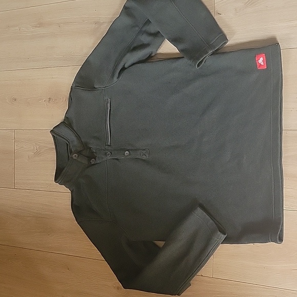 Eastern Mountain Sports Other - Med sweater